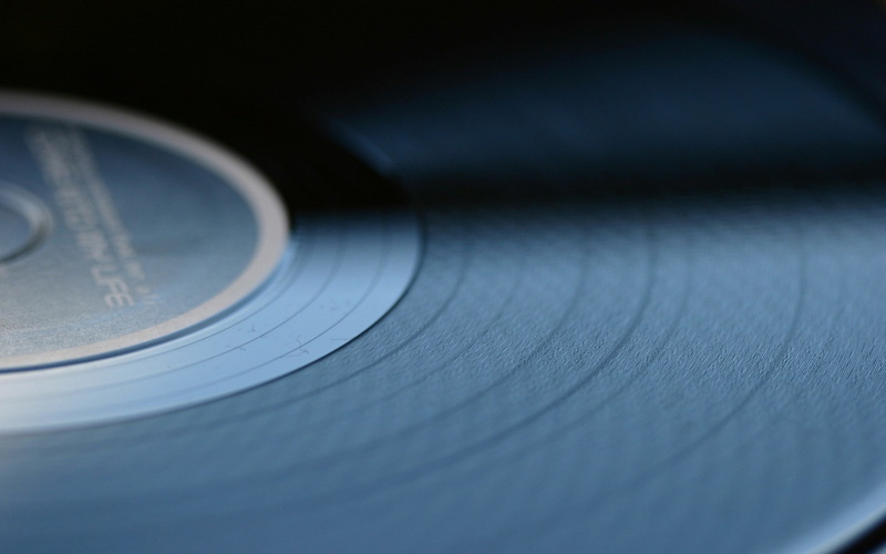 no people, geometric shape, selective focus, equipment, nightlife, turntable, spinning, indoors, arts culture and entertainment, gramophone, mixing, sound recording equipment