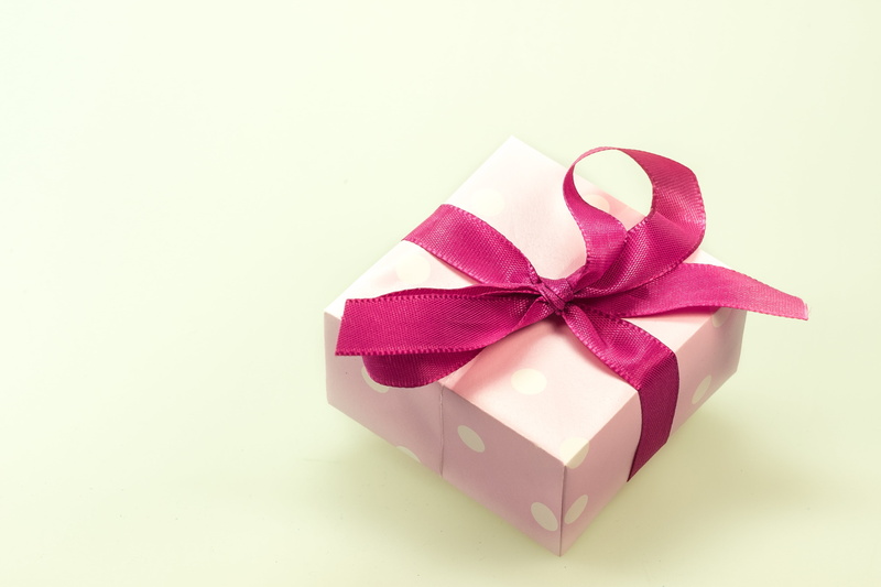 gift packaging, wrapping paper, packed, tied bow, box - Container, package, greetings, christmas, decoration, birthday, box, container, made, festival