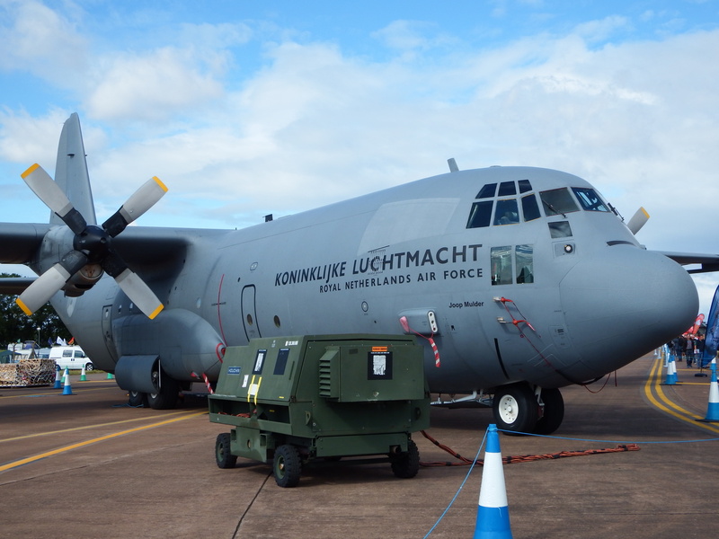 air force, safety, armed forces, air vehicle, stationary, aircraft, no people, sky, transport, aerospace industry, 4K, lockheed, nature, cargo, hercules