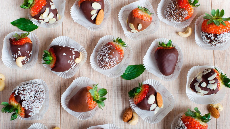 berry fruit, table, chocolate, strawberry, ready-to-eat, candy, variation, fruit, no people, healthy eating, food and drink, freshness, arrangement, tasty