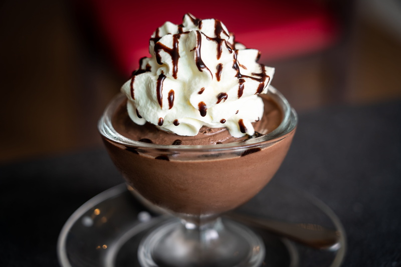 sweet food, focus on foreground, refreshment, tasty, candy, ice cream, freshness, confectionery, treat, sweet, mousse, sugar, ice, no people, dessert, frozen food