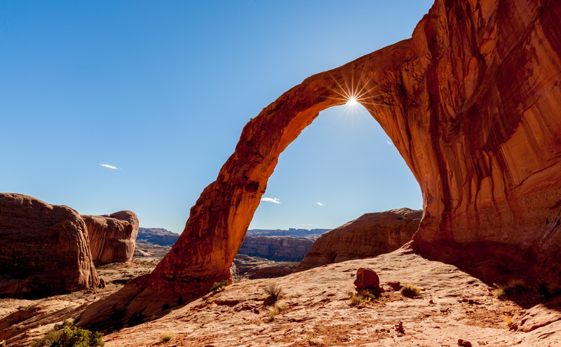 rock - object, visit, clear sky, atmospheric, Sunlight, 5K, solid, physical geography, touristattraction, tranquil scene, idyllic, natural arch, Beautiful
