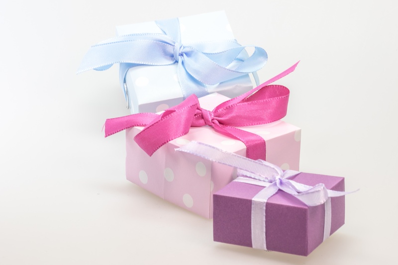 close-up, gift, wrapped, white background, paper, birthday, event, 4K, package, gifts, surprise, box - Container, assorted, decoration, tied bow, ribbon