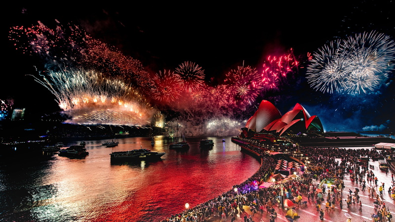 boats, lights, 4K, blue, show, night, holiday, Opera house, port, the crowd, the night sky, people, the city, Australia, darkness, promenade, red, view