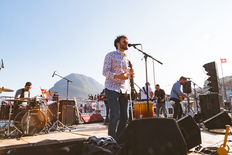 performance, drum, rock music, drum kit, 5K, event, performers, song, violinist, guitar, singer, sky, daylight, drum - percussion instrument, musician
