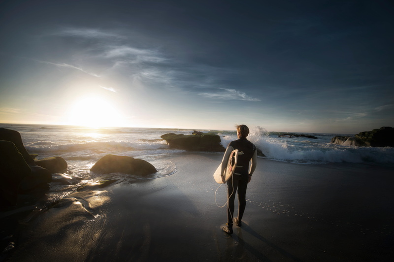 adult, surf board, surf, beach, water, surfer, sand, young adult, wetsuit, beauty in nature, near, man, real people, daytime, surfboard, bodyboard, carrying