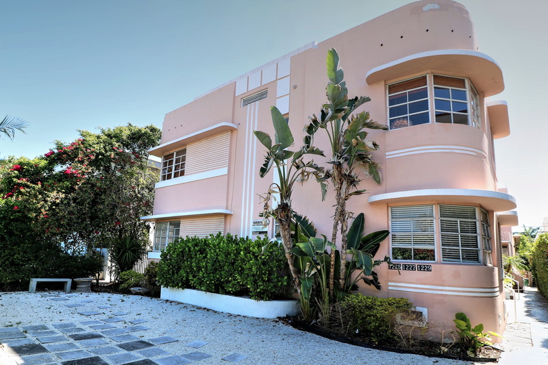 south, art deco, 4K, florida, building, house, apartment, city, clear sky, summer, residential district, window, architecture, miami beach, low angle view