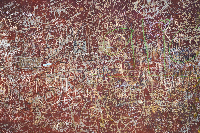 no people, creativity, 5K, nobody, pictures, the draw, article, graphics, art and craft, old, brown, dirt, red, handwriting, metal, texture, to write