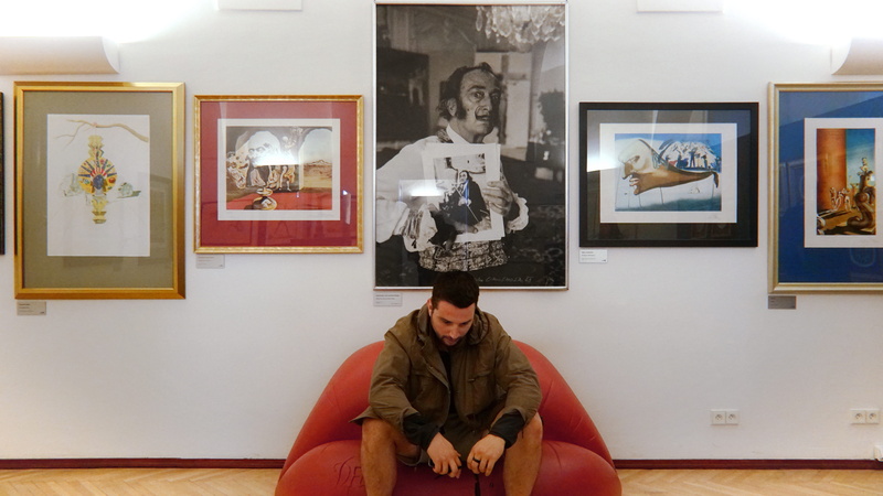 picture frame, salvador, a6300, one person, art museum, wall - building feature, depression, 6300, indoors, art and craft, frame, gallery of art prague