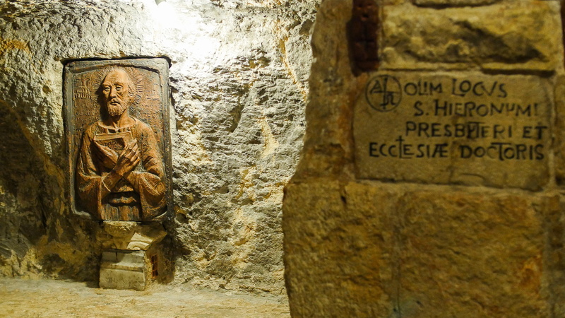 non-western script, old, text, spirituality, jeronimo, israel, christian, jerome, belief, landmark, human representation, ancient civilization, communication