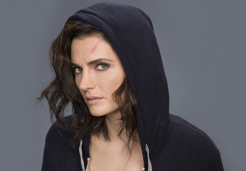 Absentia, scar, 8K, hood, look, the series, hair, Stana Katic, Amnesia, Emily Byrne