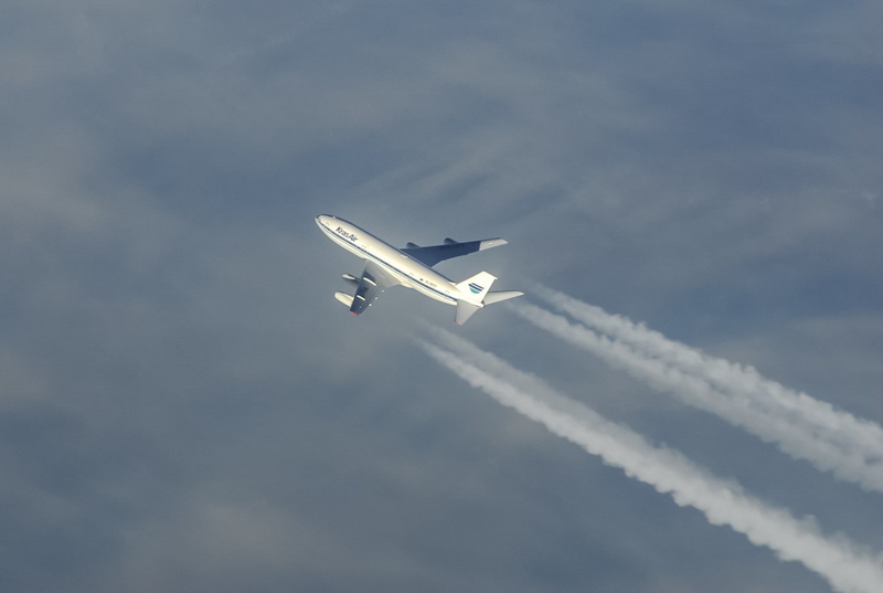 nature, aircraft, smoke - physical structure, public transportation, cloud - sky, day, air vehicle, 720P, no people, motion, flying, travel, private airplane