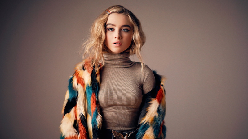 young adult, beauty, studio shot, adult, waist up, modern, hairstyle, women, looking at camera, indoors, long hair, clothing, fashion, sabrina carpenter 4k full hd pic