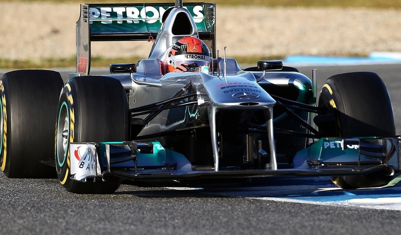 team, wheel, power, no people, stationary, formula, sports Race, selective focus, motor vehicle, competitive Sport, sports Venue, driving, engine, formula One Racing