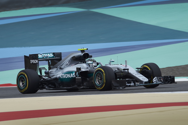 motor racing track, day, sport, Formula 1, 5K, road, racecar, land vehicle, wheel, transportation, real people, Nico Rosberg, professional sport, motorsport