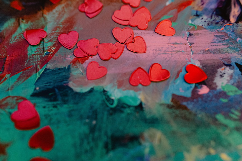 heart, selective focus, full frame, 4K, abstract, red, multi colored, valentine, peeling off, pattern, backgrounds, architecture, wall - building feature