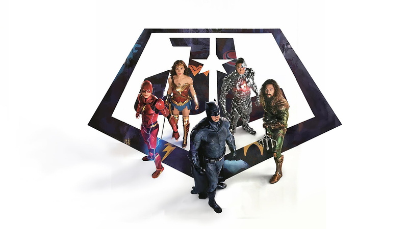 adult, white background, young women, communication, young adult, wonder woman, lifestyles, cyborg, flash, batman, copy space, technology, men, full length
