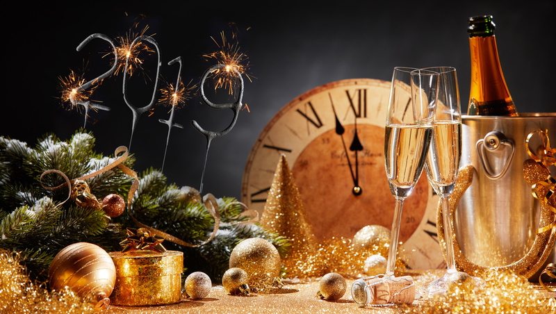numbers, 4K, Christmas ornaments, New Year, 2019 (Year), clocks