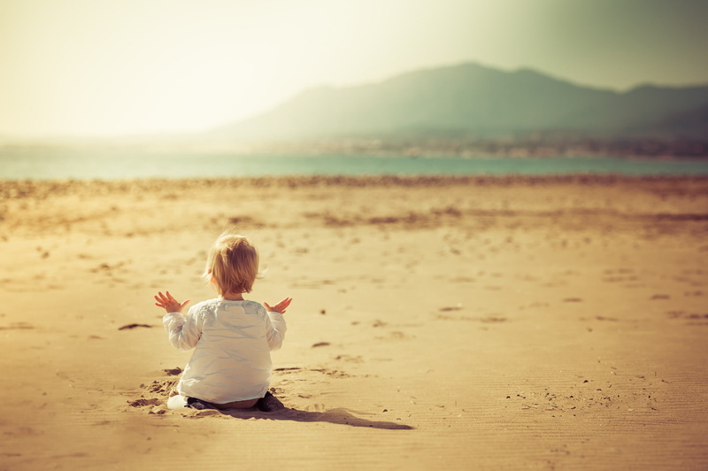 baby, full length, water, one person, hairstyle, vacations, outdoors, trip, beach, casual clothing, sea, hair, holiday, children, sitting, sand, 1080P