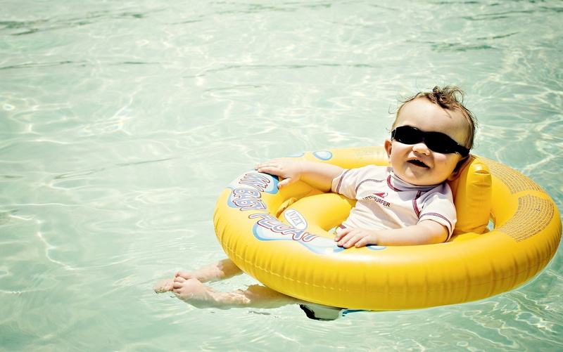 ring, fun, playing, small, wet, action, enjoyment, playful, boys, cheerful, floating On Water, preschool Age, swimming Pool, blue, leisure Activity, sunglasses