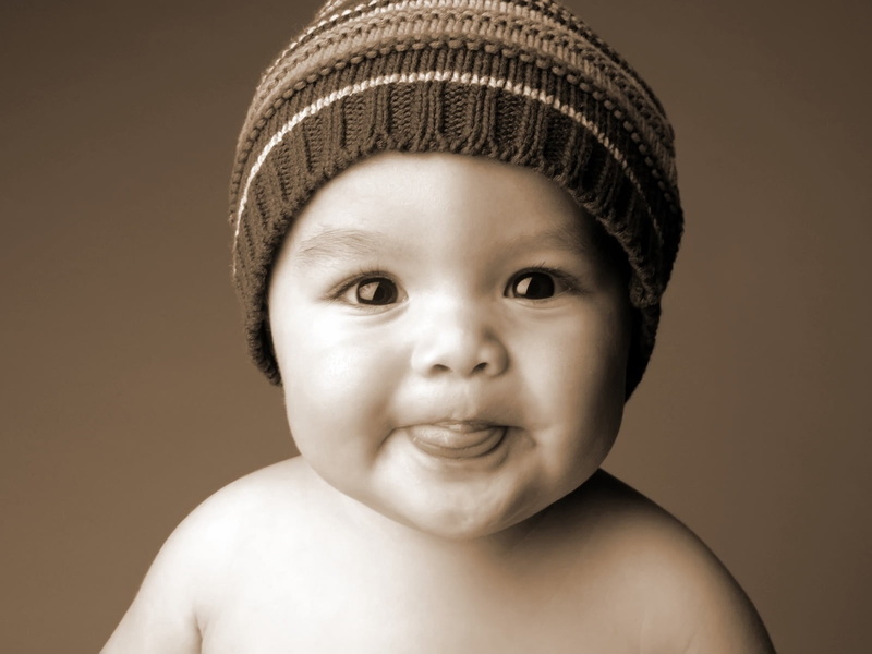one Person, human Face, hat, men, caucasian Ethnicity, 720P, studio Shot, close-up, fun, offspring, joy, portrait, babies And Children, smiling, shirtless