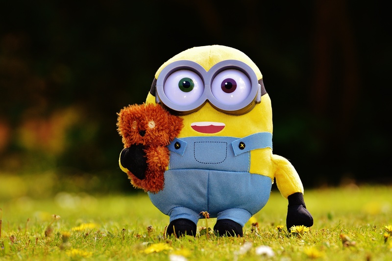 nature, small, mammal, figure, photography, focus, minion, helmet, offspring, child, grass, soft toy, cute, plush, stuffed animal, selective, robot, headwear