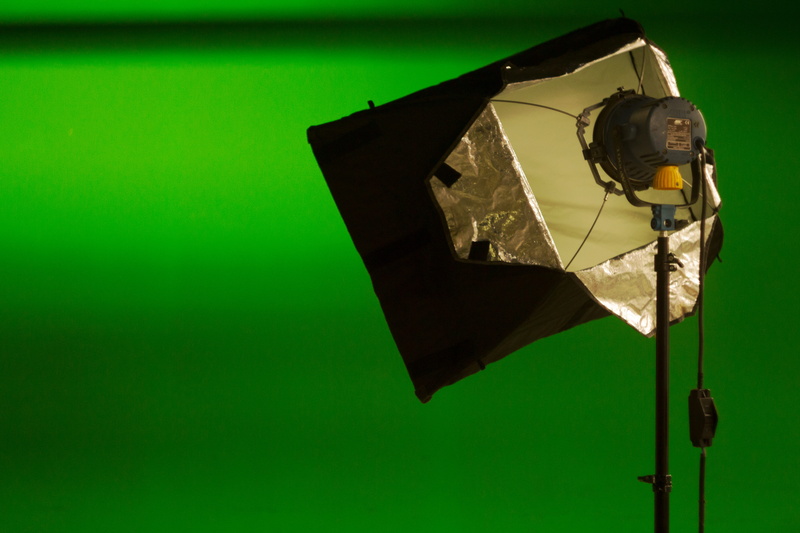 lighting equipment, studio, yellow, hanging, green screen, indoors, studio shot, bag, nature, arts culture and entertainment, softbox, green, still life