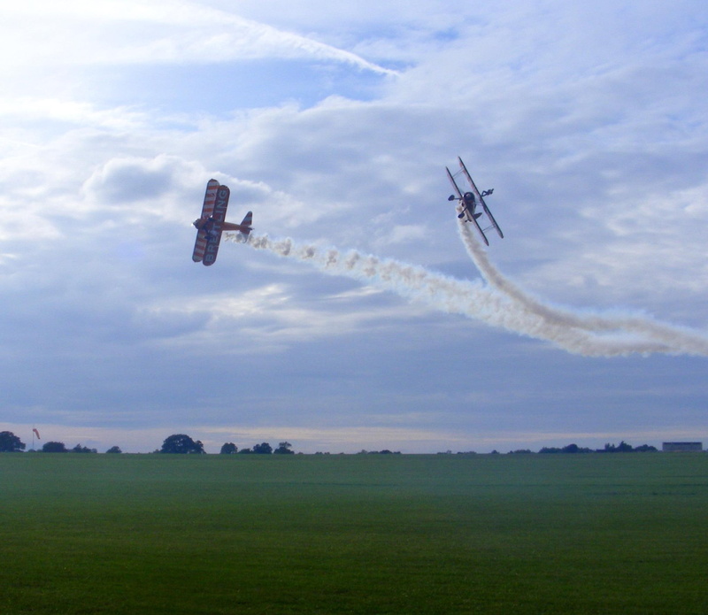 wing, aircraft planes, girls, planes, 1080P, bi, daring, walkers, excitment