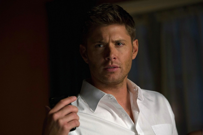 jensen, focus on foreground, holding, indoors, portrait, headshot, actor, serious, business, open collar, males, looking at camera, looking, Jensen Ackles