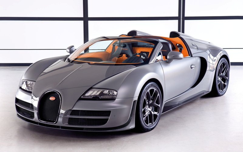 motor vehicle, 1080P, wealth, no people, sedan, luxury, silver colored, benz, day, window, silver, retro styled, mercedes, Bugatti, land vehicle, Bugatti Veyron 16.4 Grand Sport Vitesse