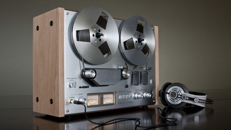 music, electronics, silver colored, film industry, no people, camera - photographic equipment, retro styled, audio, tape recorder, still life, metal, 1080P