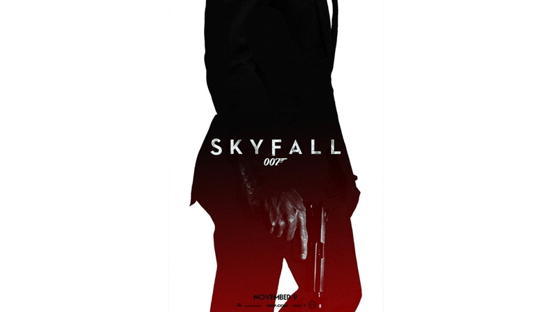 cut out, copy space, fashion, women, James Bond, lifestyles, text, rear view, clothing, human body part, movies, human limb, Skyfall, western script, studio shot