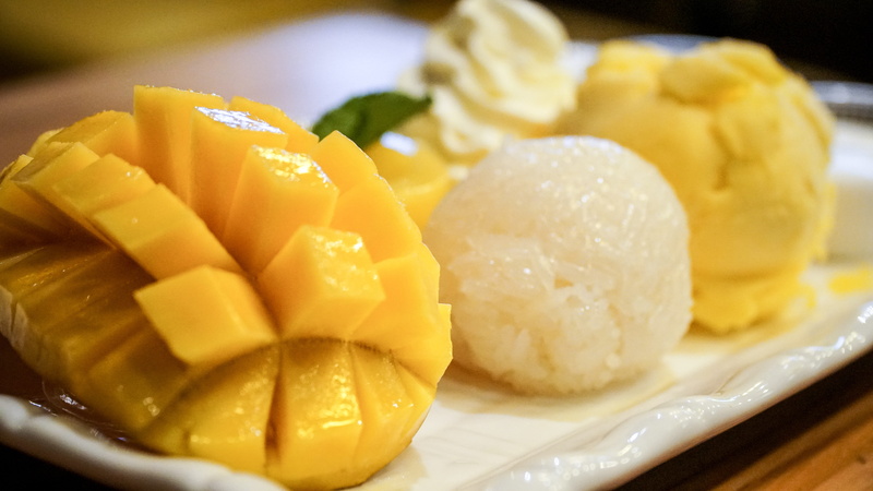 ice cream, freshness, chocolate, mango, yellow, ready-to-eat, 5K, sweet food, sliced, fudge, mango fruit, dessert, dish, vegetable, sticky rice, egg, custard
