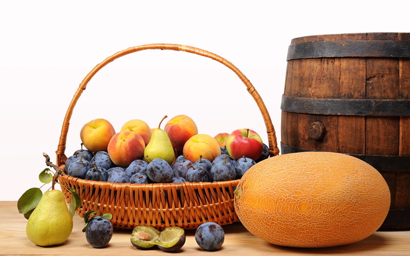 grape, alcohol, food And Drink, photo, organic, ripe, keg, food, freshness, wellbeing, variation, drink, citrus fruit, season, vine, leaf, plums, choice