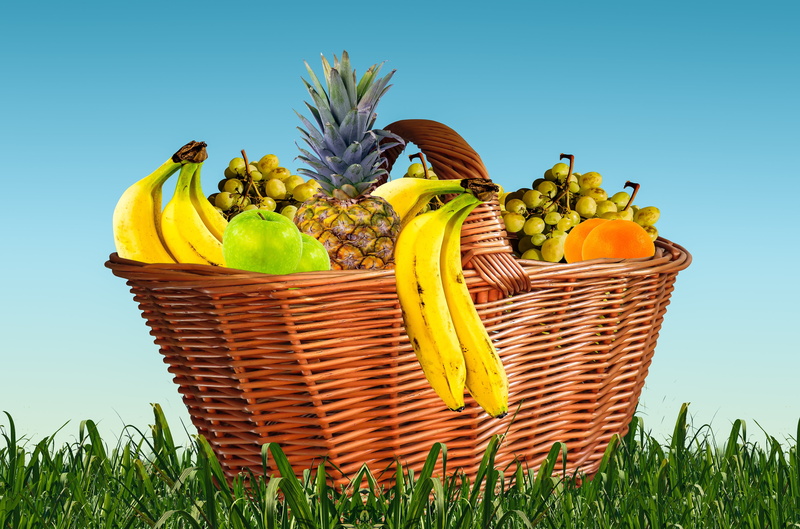 choice, eat, food, fruits, agriculture, land, food and drink, healthy Eating, grape, plant, banana, basket, fruit basket, grass, brown, wicker, freshness