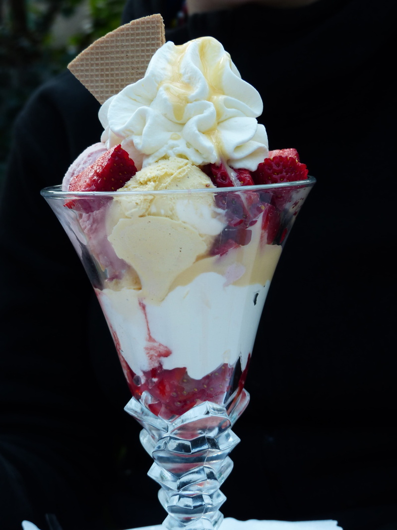 temptation, delicious, food, no people, cold - Temperature, freshness, 4K, Cup, indulgence, ice Cream, unhealthy eating, glass - material, frozen food