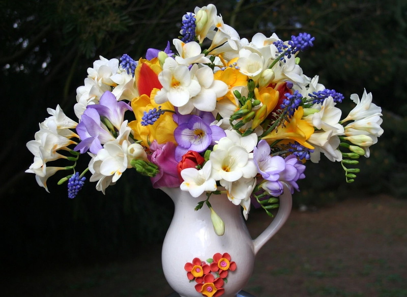 focus on foreground, hyacinth, backgrounds, blossom, decoration, bunch of flowers, nature, celebration, grapes, summer, beauty, green Color, white, inflorescence