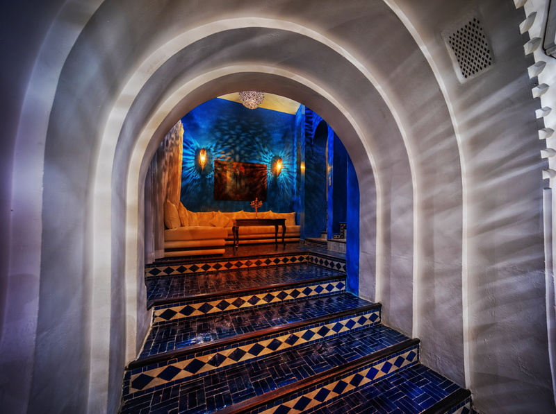 steps, built structure, chaouen, indoors, 5K, Couch, religion, sonya7r, belief, building, Bath, lounge, City, chefchaouen, the past, Africa, place of worship
