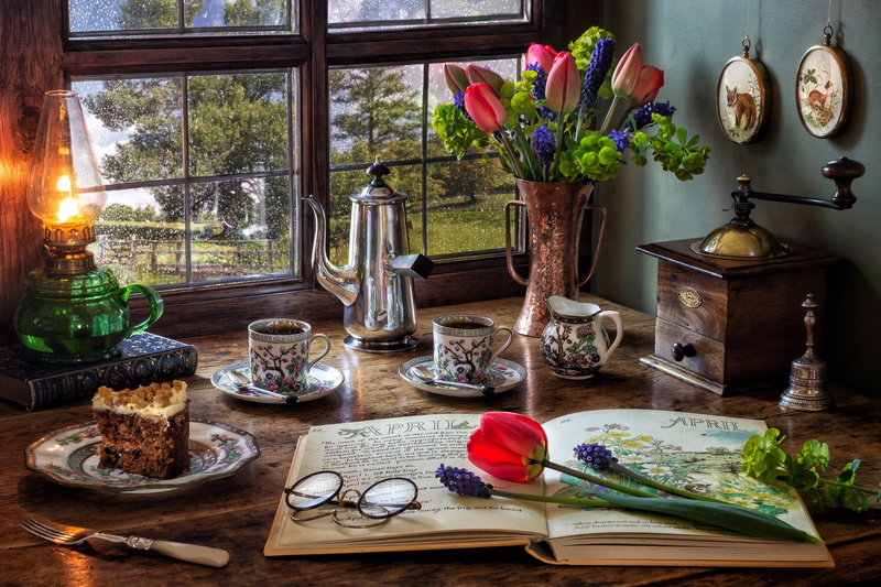 glasses, Muscari, 4K, bouquet, plug, tulips, style, still life, cake, coffee pot, books, flowers, window, coffee, lamp, coffee grinder