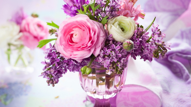 arrangement, pink color, flowering plant, beauty in nature, purple, 1080P, no people, vulnerability, nature, roses, freshness, indoors, decoration, rose