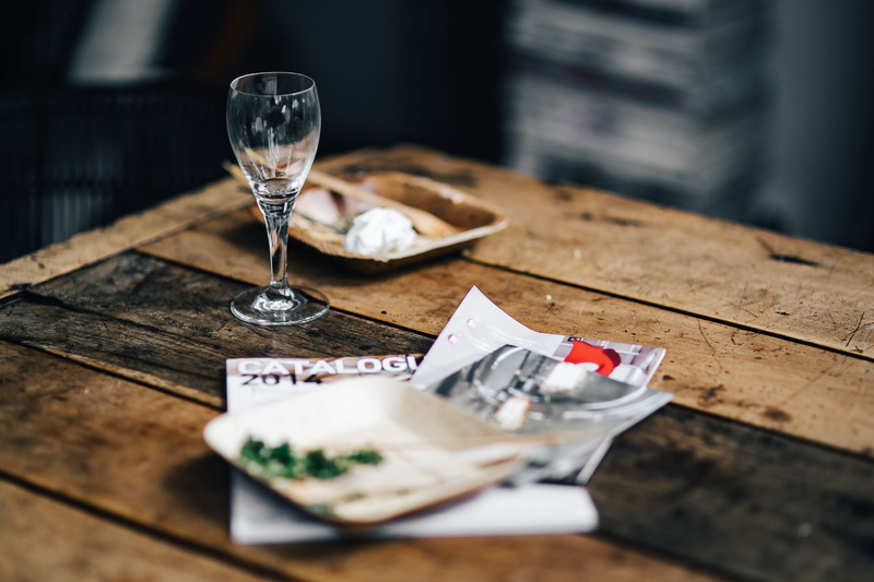 wooden, refreshment, room, indoors, modern, food and drink, household equipment, no people, interior design, crockery, chairs, wood, plate, alcohol, wine