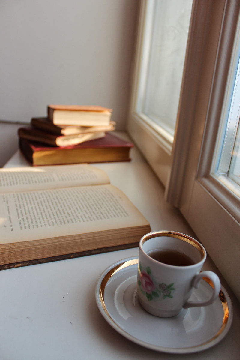 food and drink, refreshment, morning, cup and saucer, cup, saucer, study, relaxation, furniture, serenity, enjoyment, 2K, desk, window, alone, education