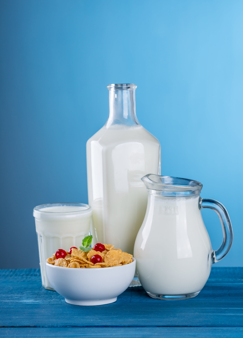 glass, healthy eating, bottle, drinking, breakfast, blue background, no people, products, blue, studio shot, nutrients, food, useful, yogurt, corn flakes