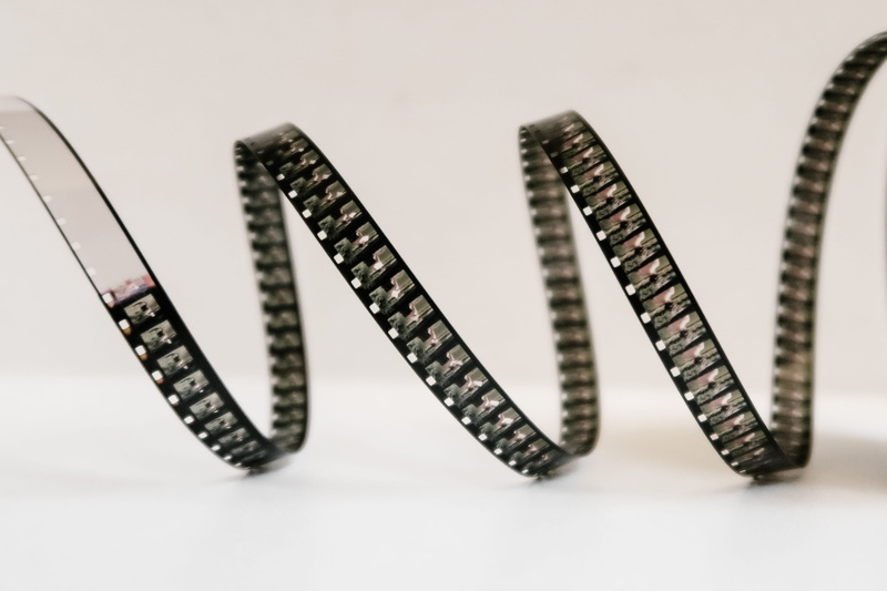 black, darkroom, picutre, choice, minimal, film reel, movieroll, 8mm movie roll, success, filmroll, movierol, white, audiovisual, film strip, wood - material
