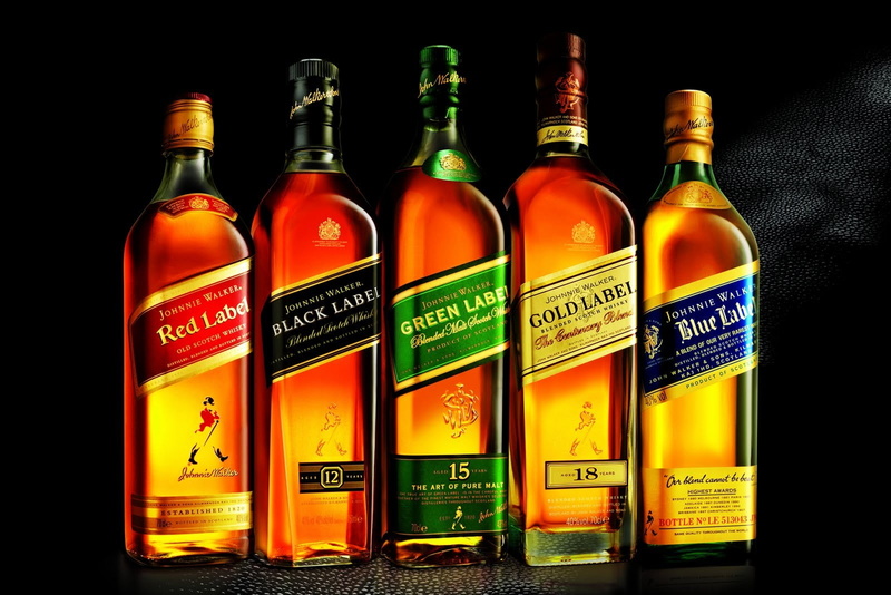 Johnnie Walker, black background, 720P, alcohol, bottles