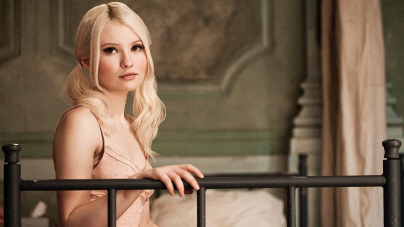 Babydoll, young adult, front view, actress, s, beautiful woman, contemplation, portrait, blond hair, 1080P, Sucker Punch, top, one person, pink, young women
