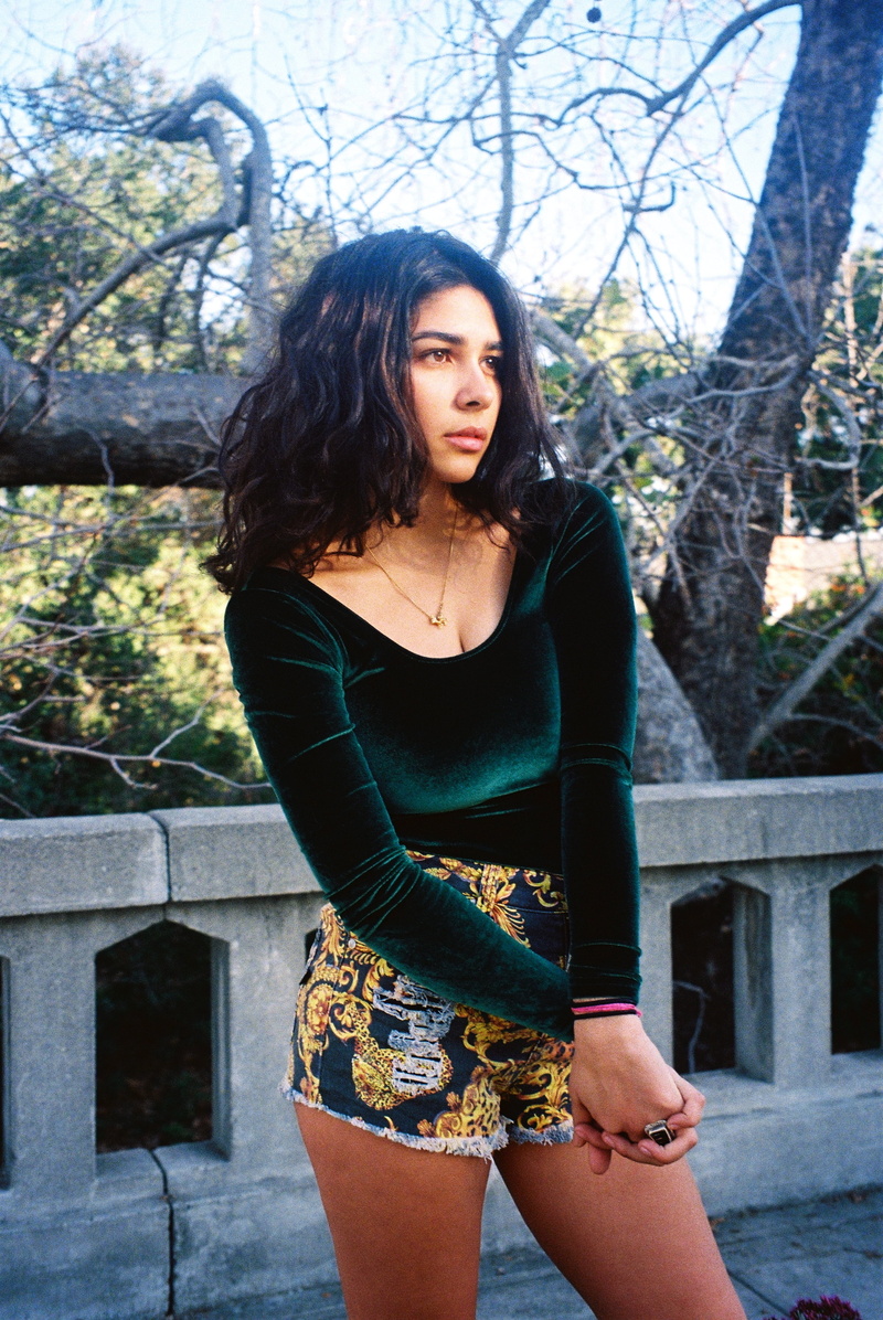 contemplation, fashion, black hair, looking, women, three quarter length, standing, adult, 2K, looking into the distance, clothing, front view, portrait