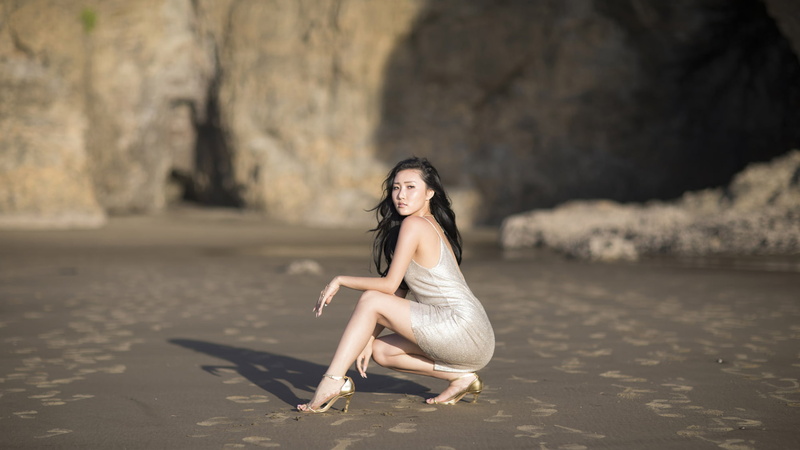leisure activity, singer, real people, women, Asian, full length, long hair, looking at camera, K-pop, high heels, fashion, young women, young adult, Korean