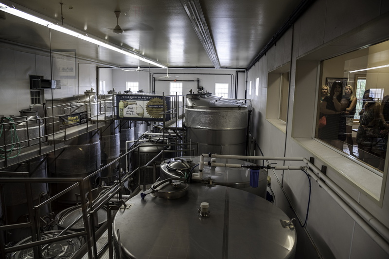 business, industrial equipment, food and drink industry, industry, metal, no People, tanks, indoors, 5K, household equipment, Room, architecture, illuminated