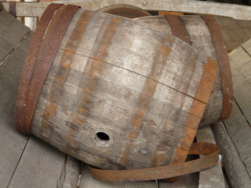 2K, indoors, vat, alcohol, old-fashioned, industry, cylinder, close-up, Barrels, wine cellar, wooden barrels, keg, aging Process, wine, rusty, whisky